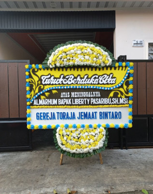 Papan Bunga Duka di Girirejo
